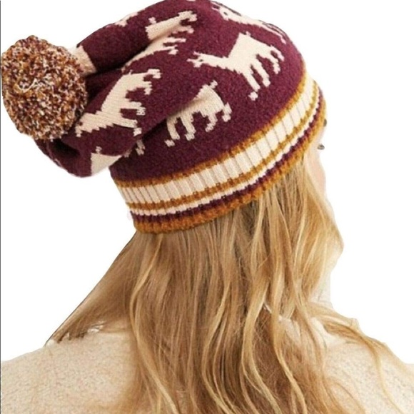 New! Free People - Alpaca My Bags Pom Beanie - Picture 3 of 6